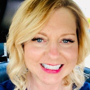 Meet your Posher, Alli